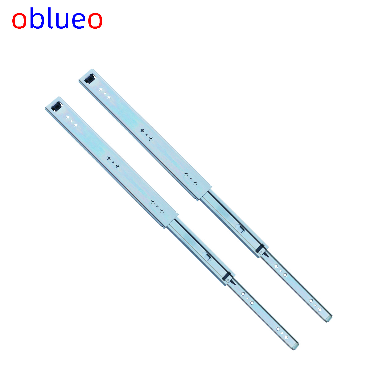 (4)