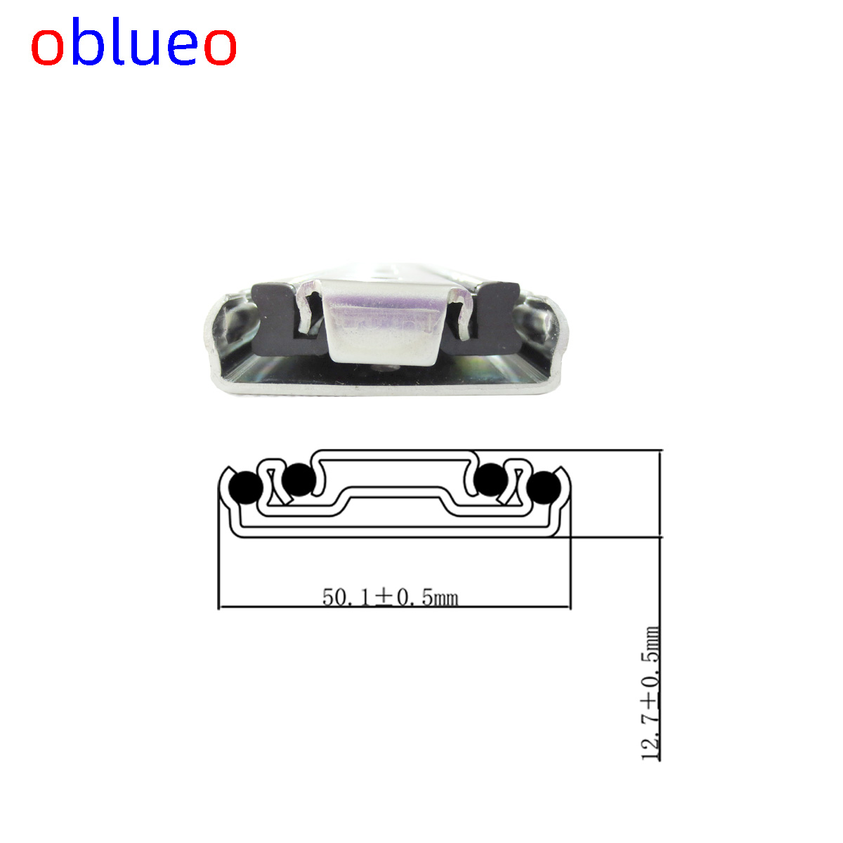(5)
